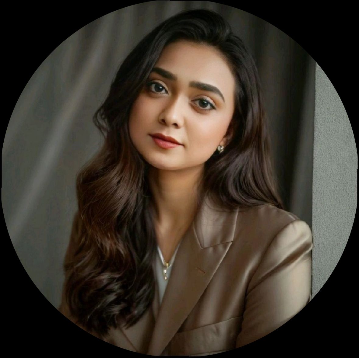 Humera Thahur